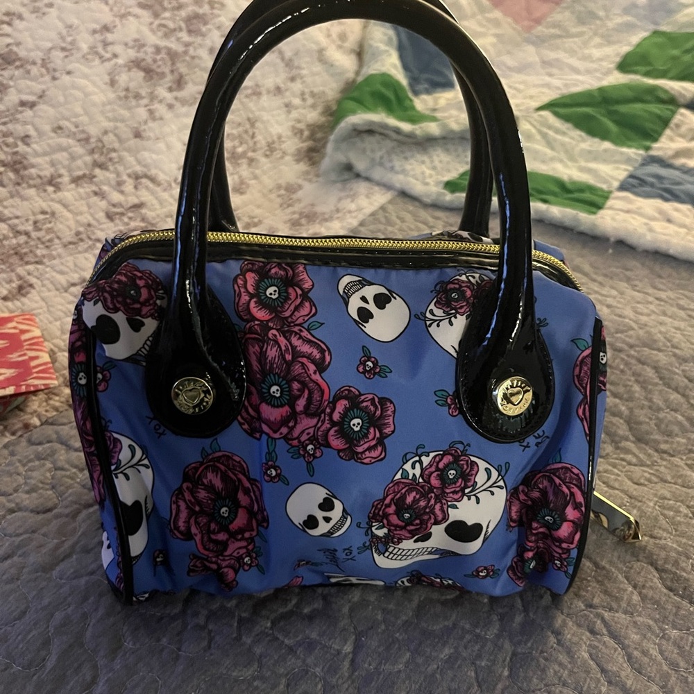 Betsy Johnson tote/makeup bag - Picture 2 of 5
